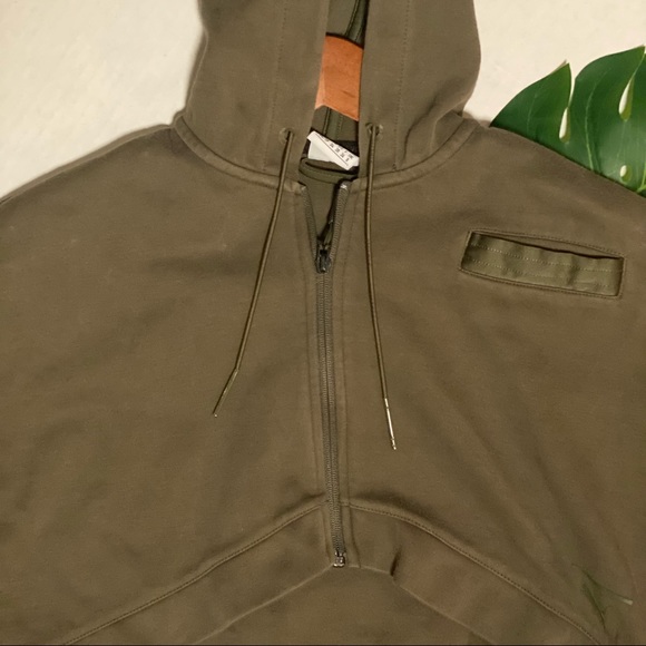 Puma Evo Olive Green Cropped Hoodie Jacket - Picture 3 of 7